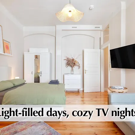 Calm Escape - 75m2 Altbau-apartment, 2br, Smart-tv, Garden