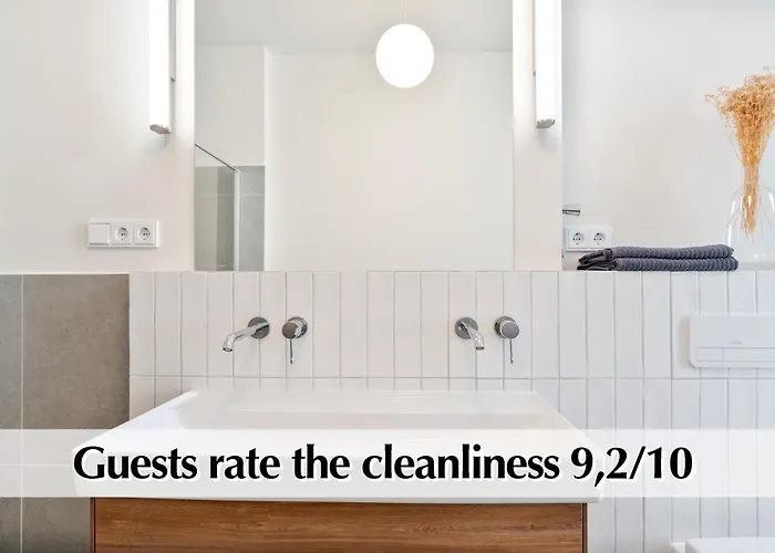 アパート Calm Escape - 75m2 Altbau-apartment, 2br, Smart-tv, Garden ベルリン